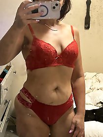 Extravagant aged prostitute is trying to seduce