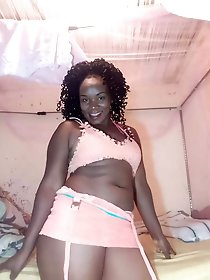 Shocking mature cutie is fingering her twat