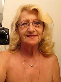 German businesswomen are posing seminaked for cash