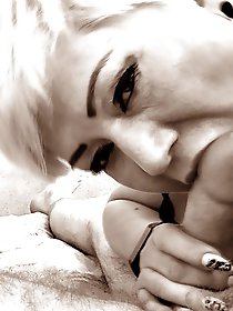 Aimee, the sexy married woman who loves to pleasure multiple men!